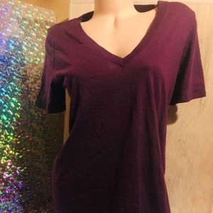 NWT VICTORIA’S SECRET PINK MAROON TEE SIZE LARGE